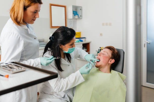 Best Emergency Tooth Extraction in Oak Hills Pce, LA